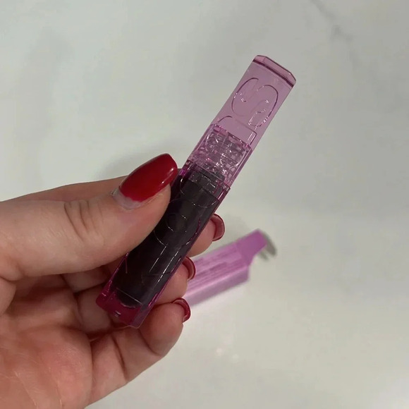 Kosas air brow treatment - Picture 4 of 5